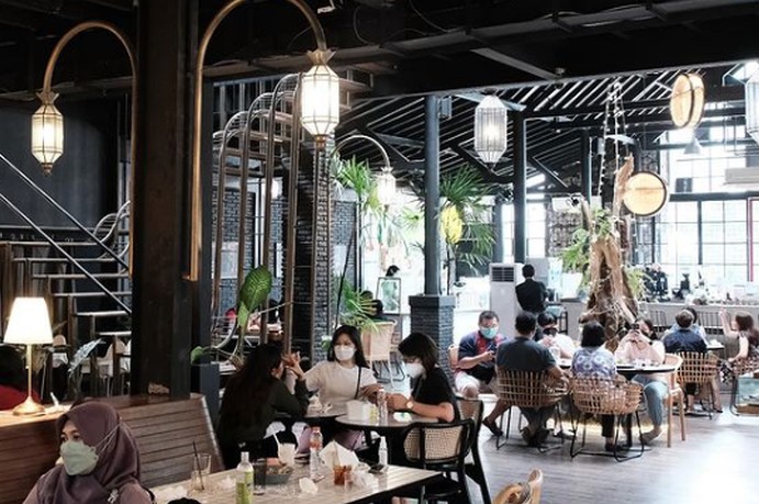 5 Cafe estetik di kota Semarang kreatif